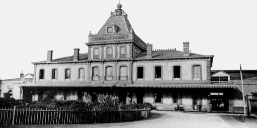 Estación de Concepción, construida en 1874