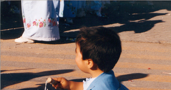 Niño bailando a la Virgen de la Candelaria, febrero, 2000