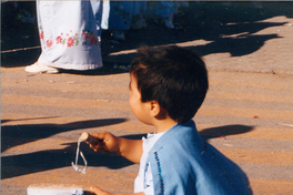 Niño bailando a la Virgen de la Candelaria, febrero, 2000