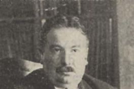 Eduardo Maclure, bibliotecario