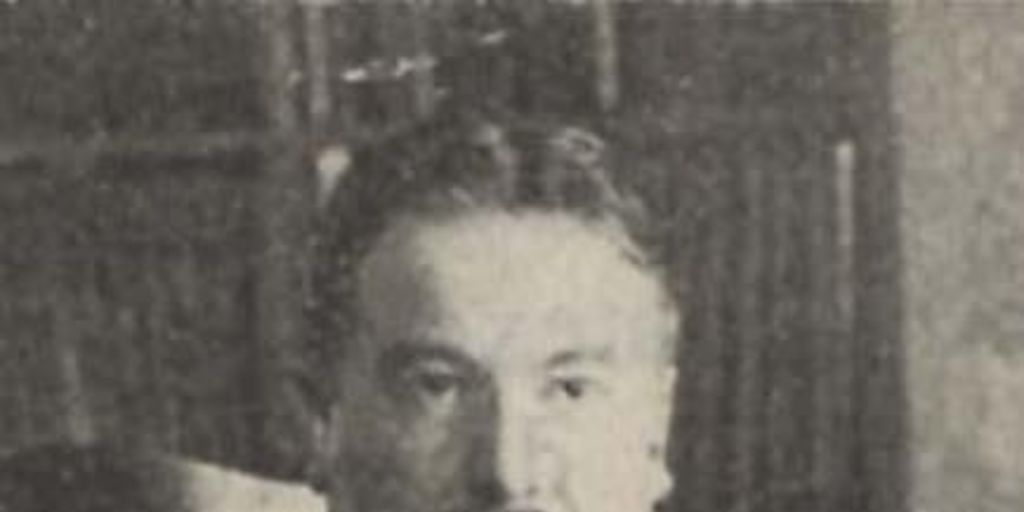 Eduardo Maclure, bibliotecario