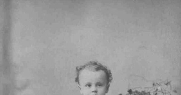 Augusto D'Halmar en la infancia, 1884