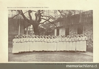 Pie de foto: Graduación Escuela de Enfermeras Universidad de Chile, 9 de Julio, 1938