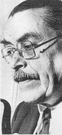El escritor Hugo Goldsack, 1915 - 1988