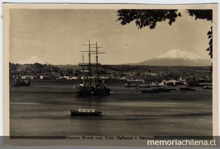 Vista de los volcanes Calbuco y Osorno desde Puerto Montt, 1920