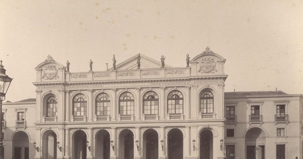 Teatro Municipal de Santiago: fachada principal, 1903