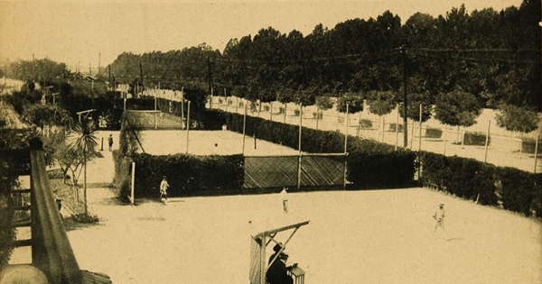Vista del International Sporting Club (International Tennis Club) de Santiago, 1923