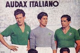 Equipo de Audax Italiano, vicecampeón 1951 Estadio. Santiago : [s.n.], 1941-1982, nº 451, (5 ene 1952), portada ntraportada.