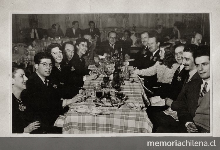 Inauguración del taller de imprenta de Editorial Universitaria. Agosto 1948