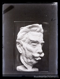 Cabeza de hombre, Alemania, escultura en greda, hacia 1920