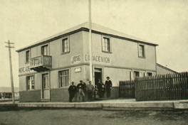 Casa comercial José Cocacevich, Porvenir, Tierra del Fuego, 1906