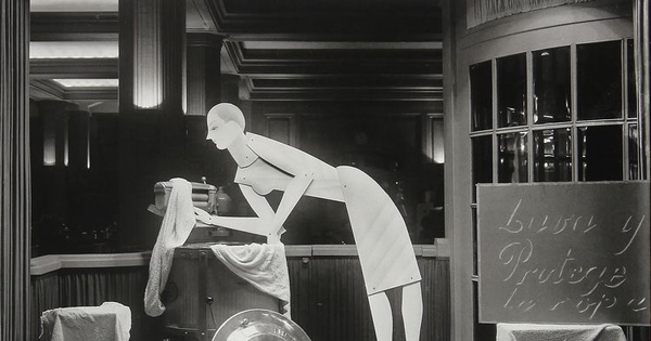 Pie de página: Publicidad de lavadoras eléctricas. 5 de noviembre de 1925. Archivo Fotográfico de CHILECTRA