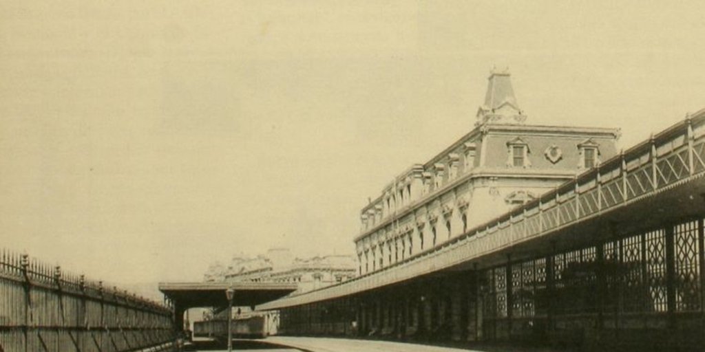 Pie de foto: Estación Bellavista, 1900En: Patrimonio  Cultural (15): 13, septiembre, 1999.