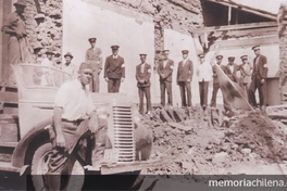 Pie de Foto: Voluntarios de la Cruz Roja en Chillán, 1939.