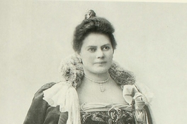 Pie de Foto: Sara Braun Hamburguer, viuda de Nogeira. Punta Arenas, hacia 1900