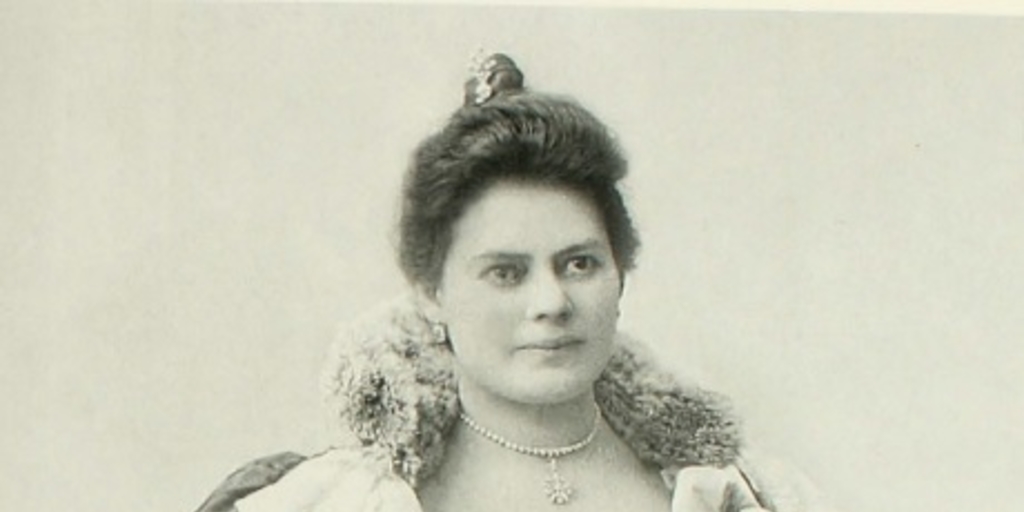 Pie de Foto: Sara Braun Hamburguer, viuda de Nogeira. Punta Arenas, hacia 1900