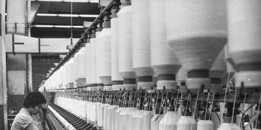  Pie de foto:Industria textil Yarur, 1973