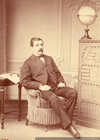 Presidente Domingo Santa María en su escritorio