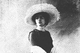 Adriana Lyon Lynch, hacia 1900