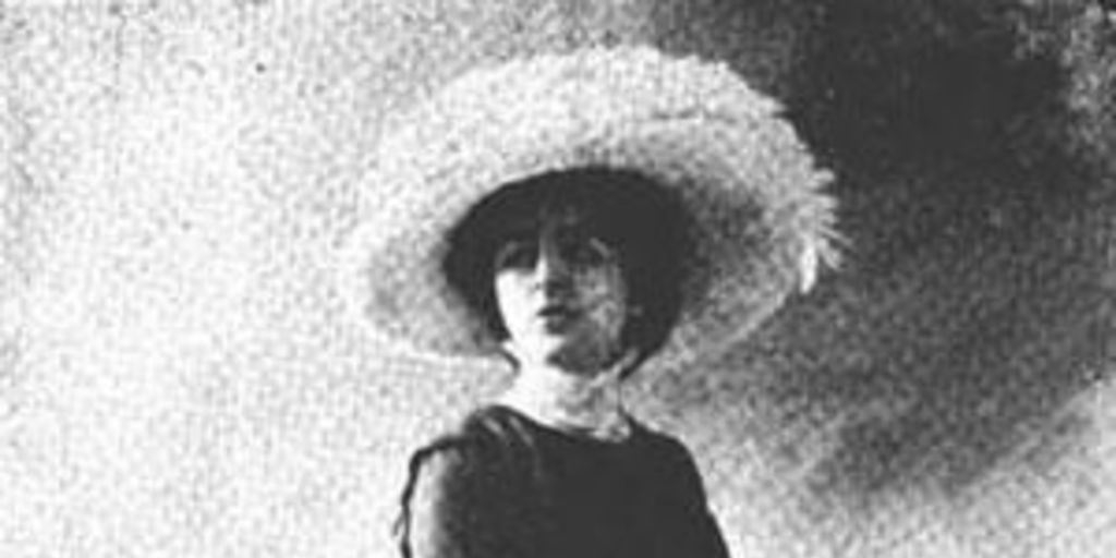 Adriana Lyon Lynch, hacia 1900