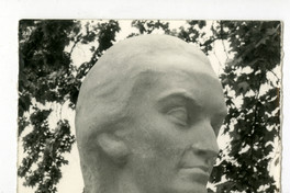Busto esculpido de Gabriela Mistral por Laura Rodig