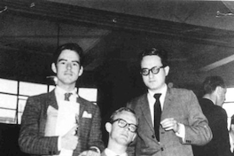 Jorge Teillier junto a Miguel Arteche y Cristián Huneeus