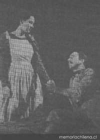 Claudia Paz y Roberto Parada en la versión de Chañarcillo del Teatro Experimental