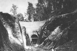 Construcción de túnel de ferrocarril de la frontera