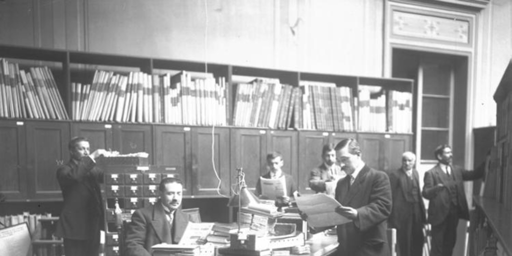 Biblioteca Nacional, Sección Periódicos, hacia 1900