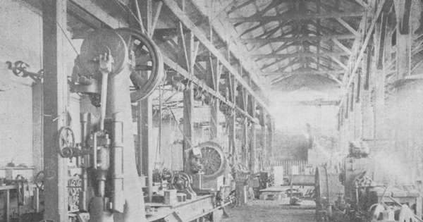 Interior de la Fundición Libertad, Santiago, 1902