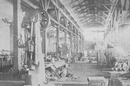 Interior de la Fundición Libertad, Santiago, 1902