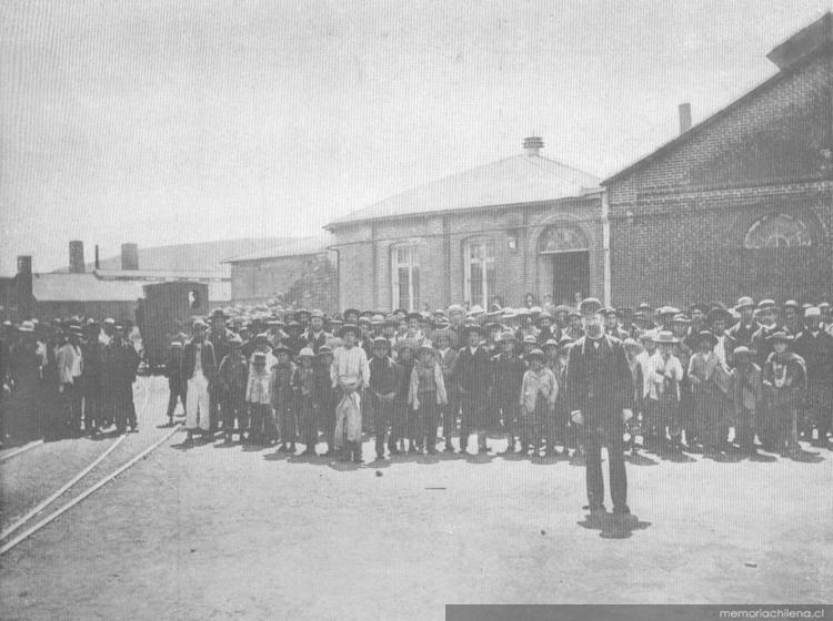 Obreros de la Compañía Refinadora de Azúcar de Viña del Mar, hacia 1887