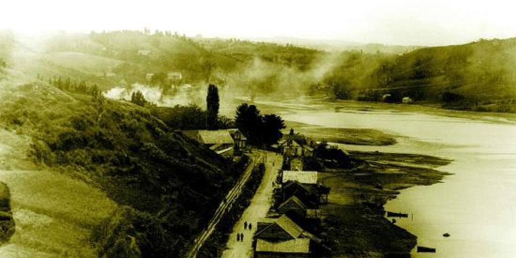 Castro. Entrada principal de la carretera y el ferrocarril, hacia 1930