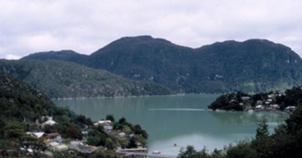 Vista de Tortel, Aysén, 2001