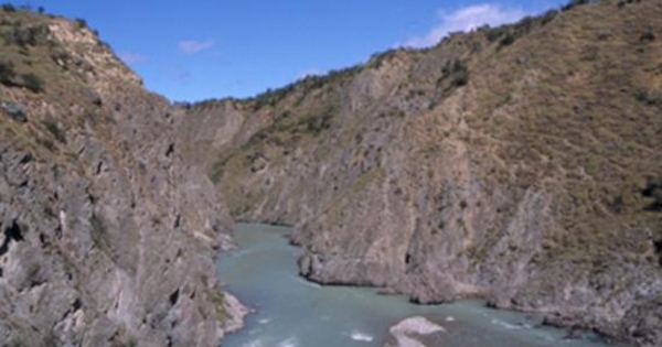 Río Chacabuco, afluente del río Baker, Aysén, 2001