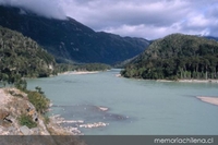 Río Baker, cerca de la desembocadura del Río Vagabundo, Aysén, 2001