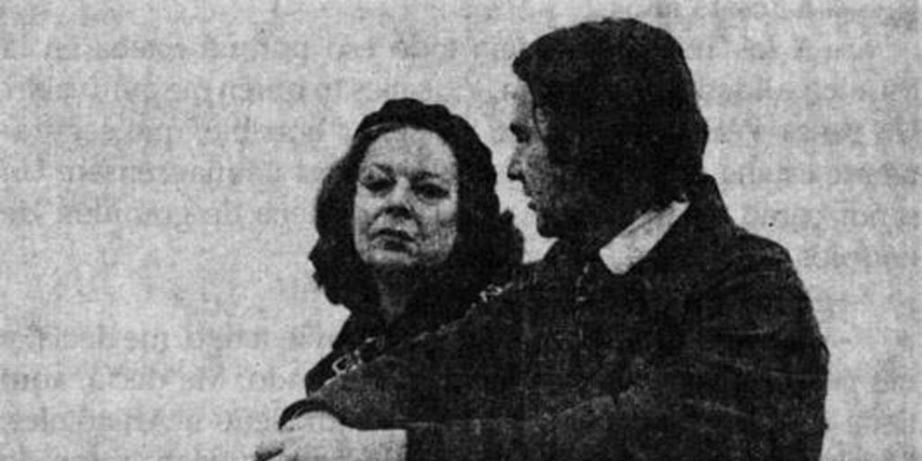 Stella Díaz junto a Jorge Teillier