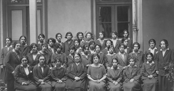 Alumnas de la Escuela Normal nº 1, Santiago, 1925
