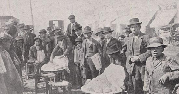 Vendedores de mote, hacia 1910