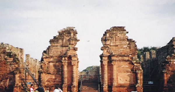 Ruinas Jesuíticas de La Misión de San Ignacio Miní, Argentina, 1998