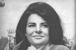 Gina, vocalista del conjunto Gina y los Tickets, 1966