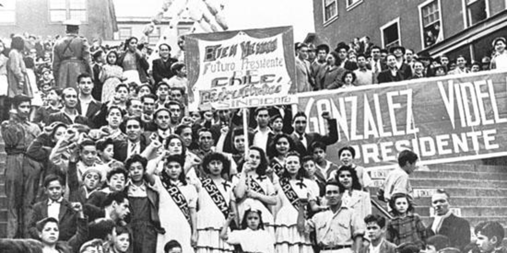 Manifestación en Sewell para la candidatura de Gabriel González Videla, 1946