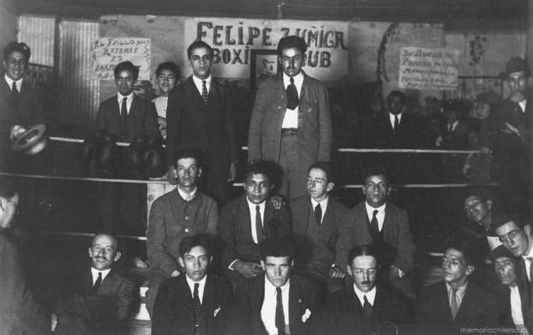 Empleados del Club de Boxeo Felipe Zúñiga, 1922