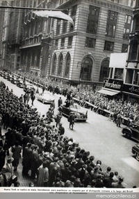 Presidente González Videla aclamado en Broadway, Nueva York, 1950