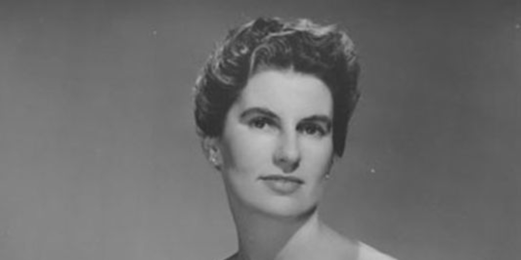 Retrato de Angela Gana de Mitrovic, hacia 1950