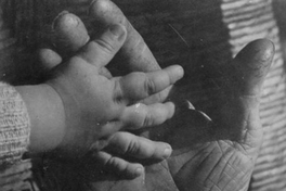 Mano de niño y campesino. Detalle, hacia 1960