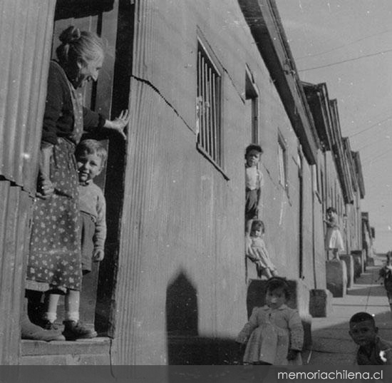 Calles de Valparaíso, hacia 1960