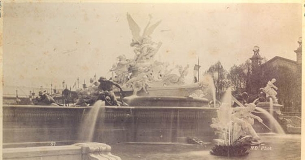 Fuente Monumental en el Campo de Marte, 1889