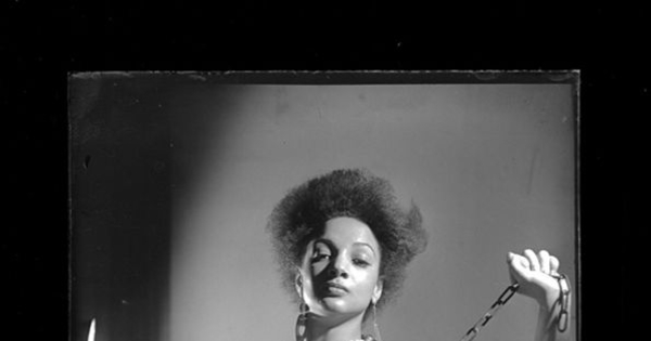 Retrato de Carmen Brown, ca. 1955