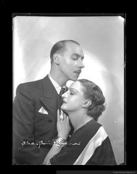 Retrato de Olvido Leguía y pareja, ca. 1955